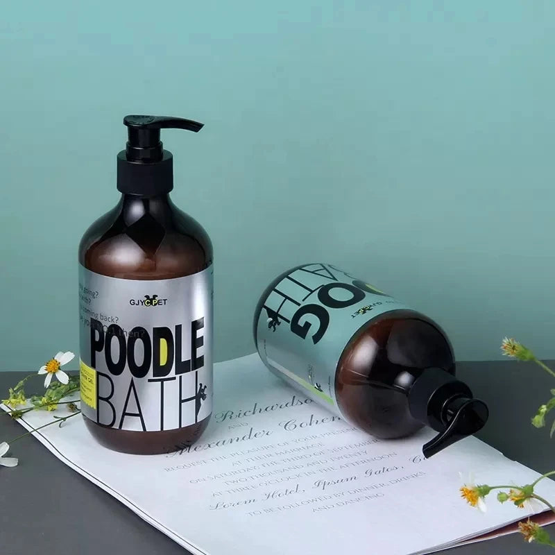 Shampoing pour chiens : soulage la peau sèche et les démangeaisons - anti-puces & anti-tiques